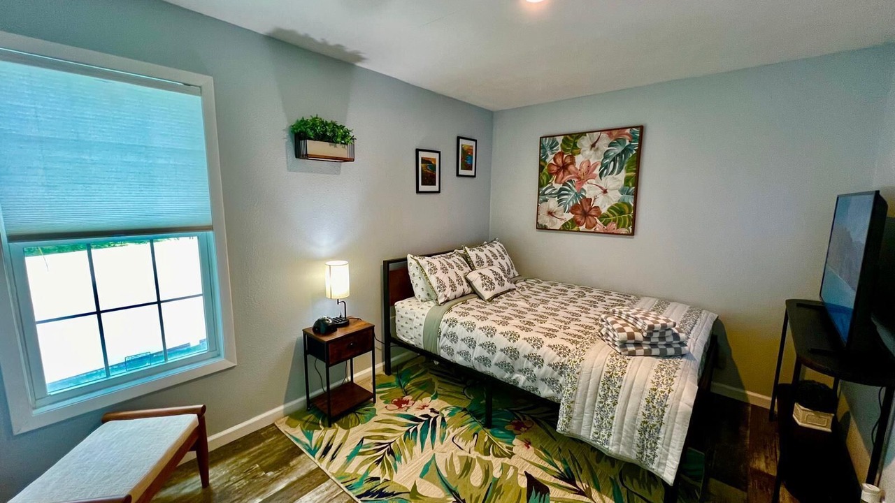 Photo of Bedroom in Brooksville