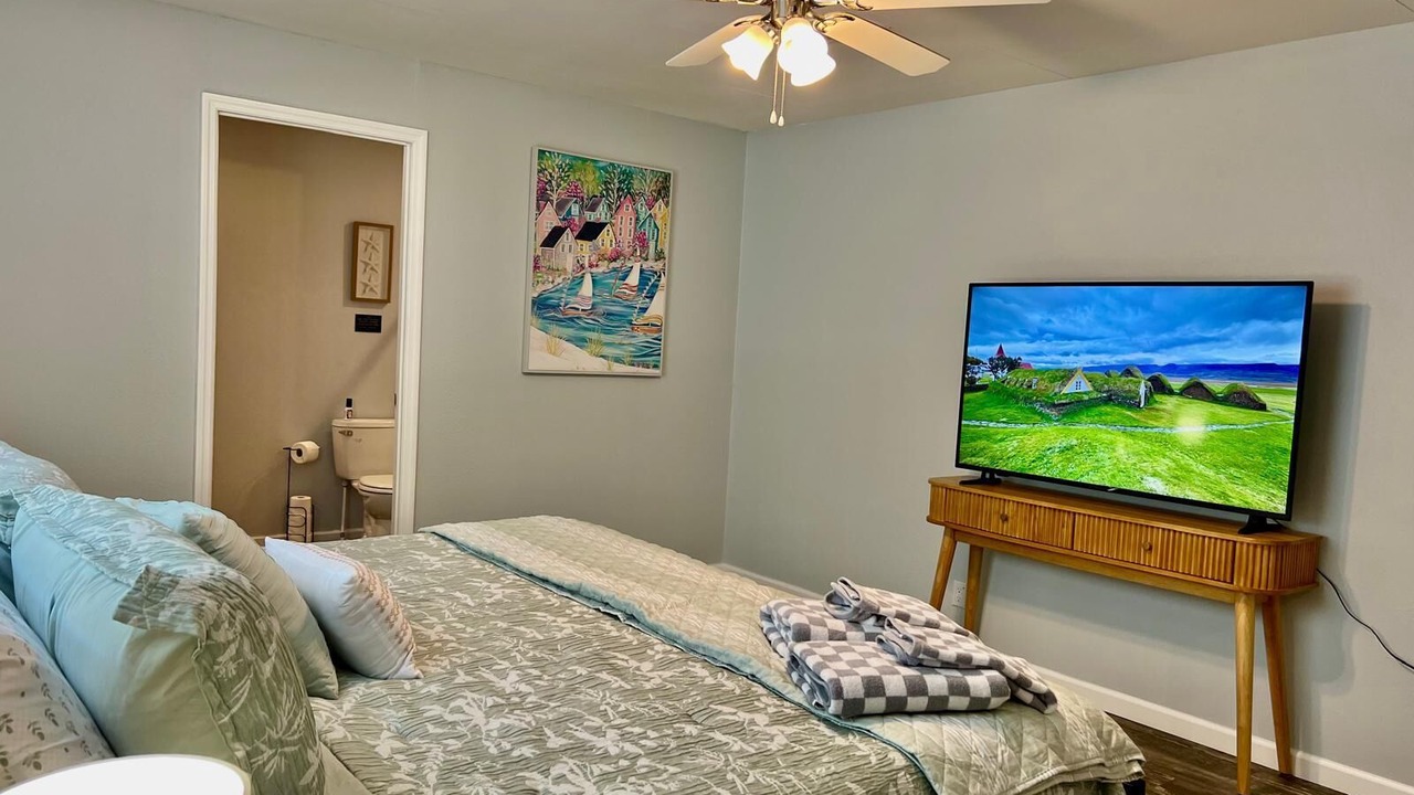 Photo of Bedroom in Brooksville