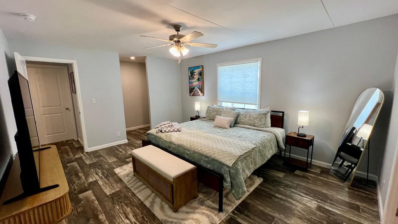 Photo of Bedroom in Brooksville