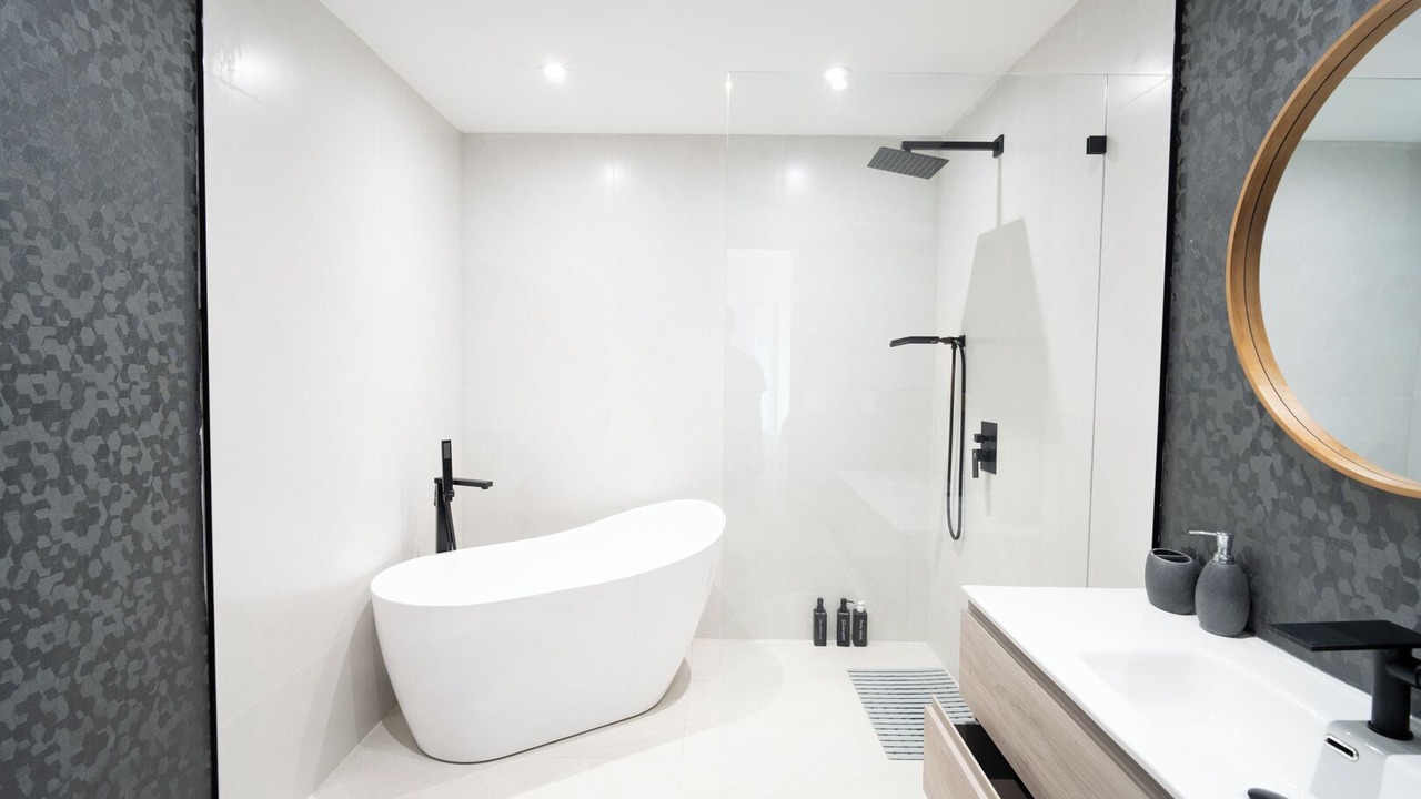 Photo of Bathroom in Cutler Bay