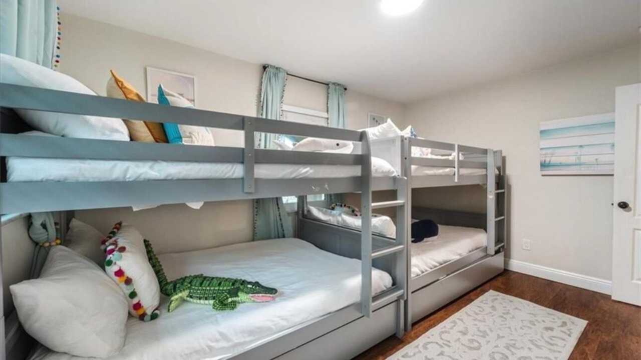 Photo of Bedroom in Vanderbilt Beach