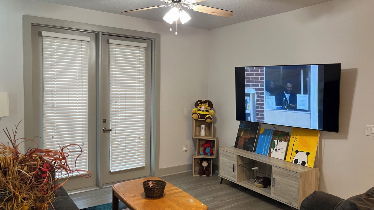 Photo of Livingroom in Secret Cove