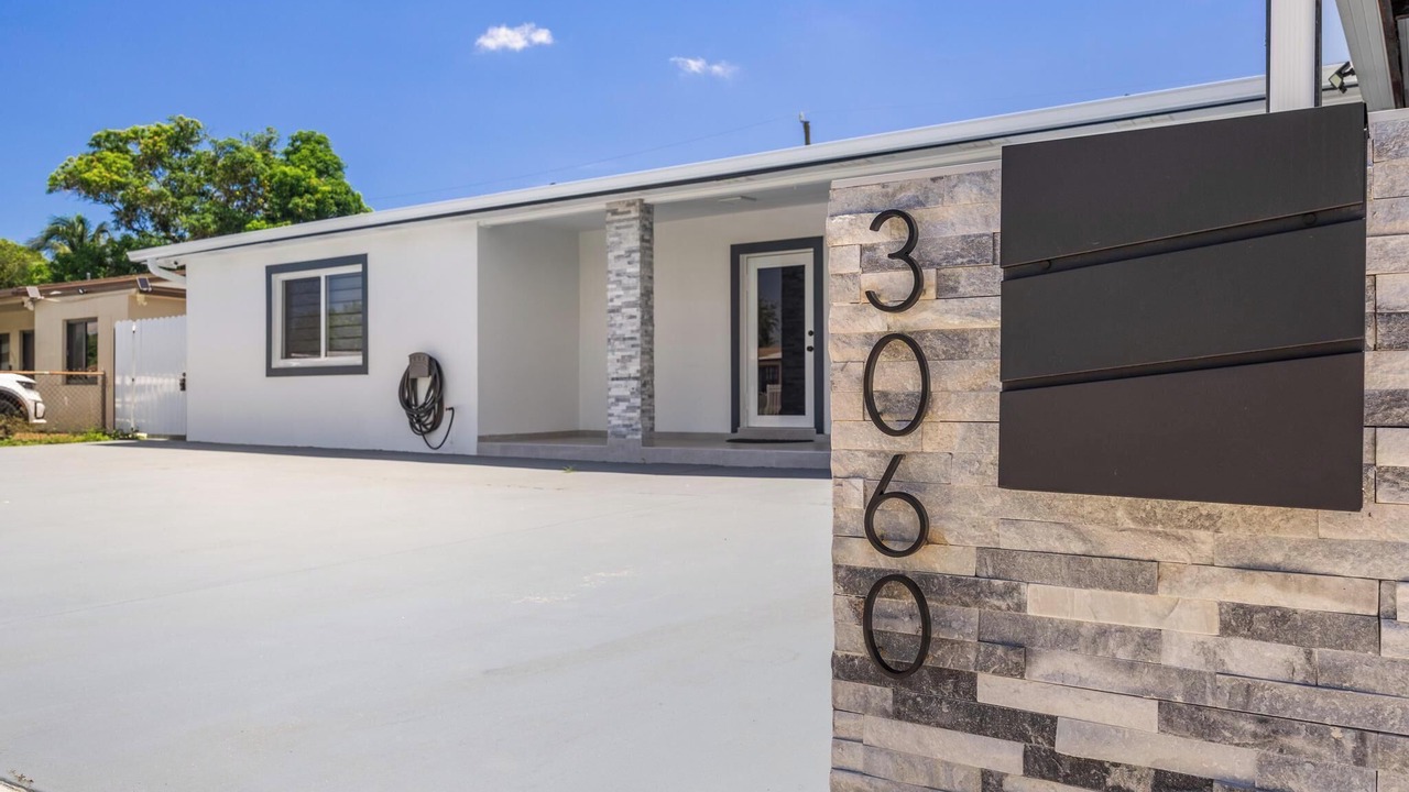 Photo of Outdoor in Carol City