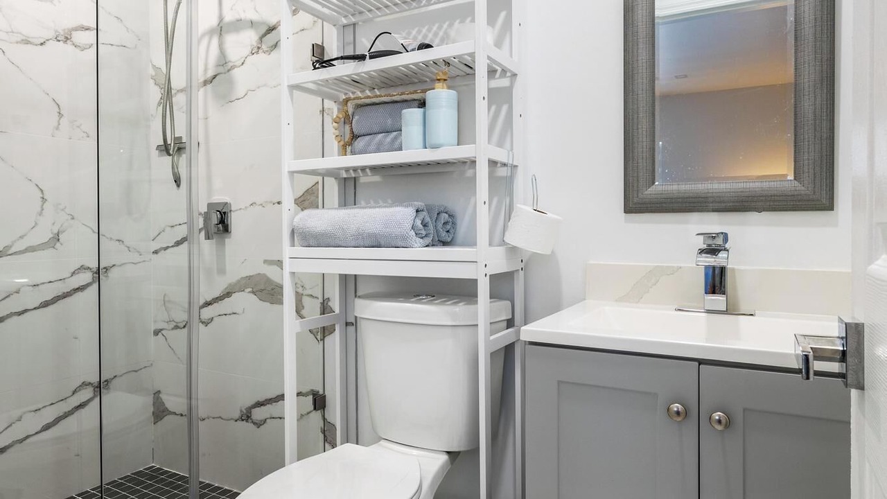 Photo of Bathroom in Carol City
