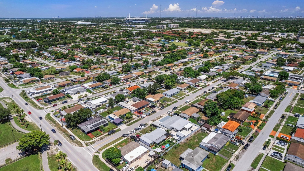 Photo of Outdoor in Carol City