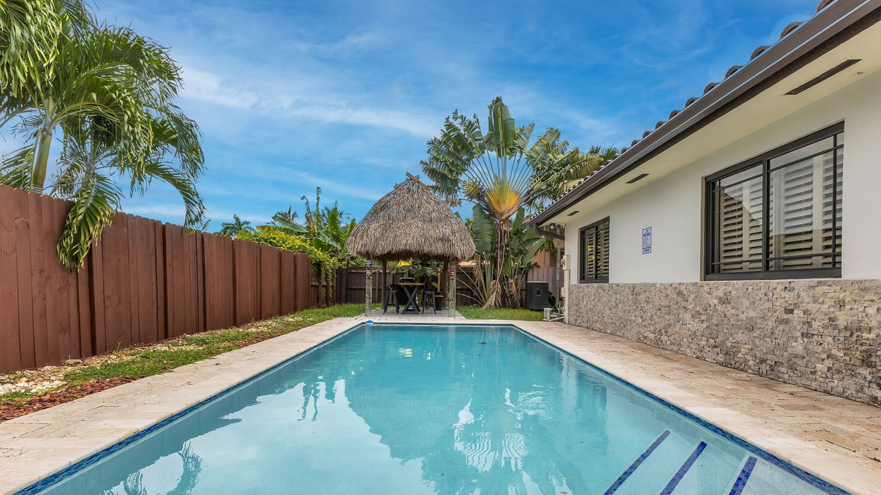 Photo of Outdoor in Tamiami
