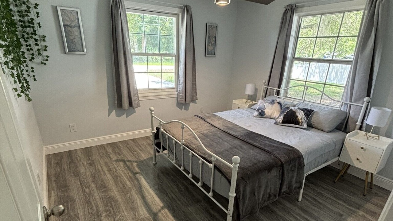 Photo of Bedroom in DeLand
