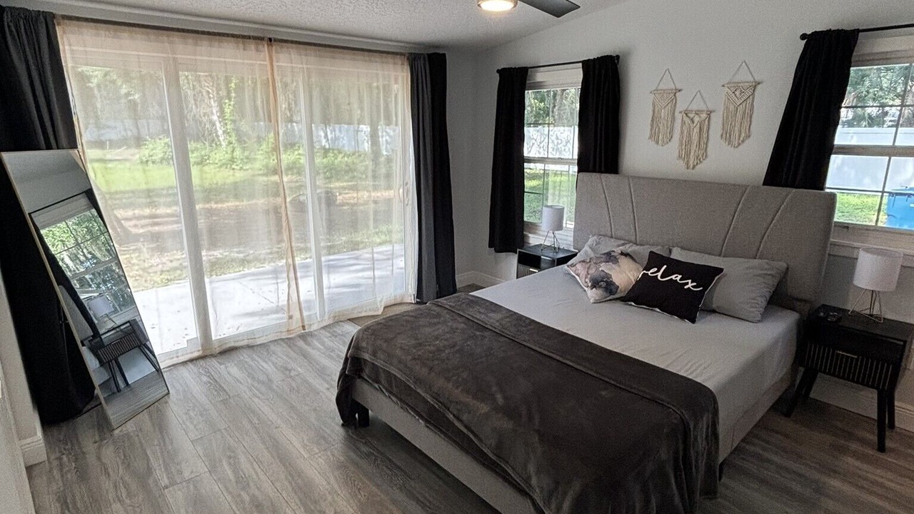 Photo of Bedroom in DeLand
