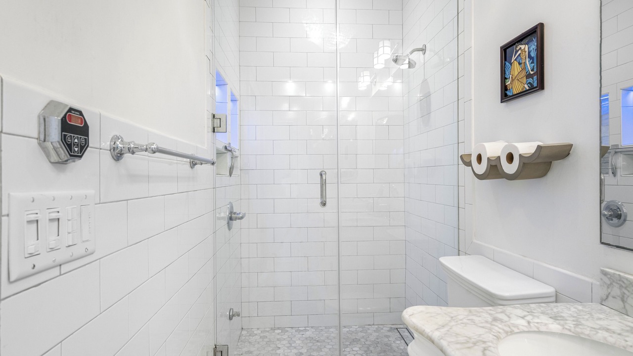 Photo of Bathroom in Historic Hyde Park North