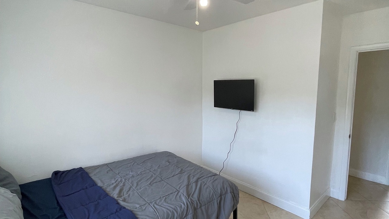Photo of Bedroom in Country Club Park