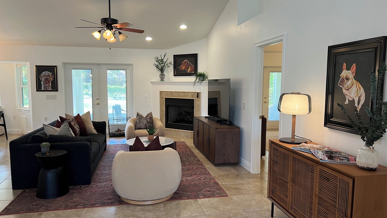Photo of Livingroom in Fellowship