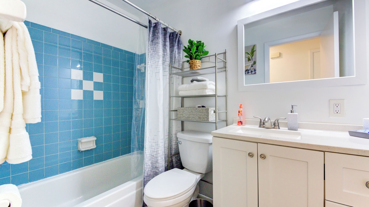 Photo of Bathroom in Sun Bay South