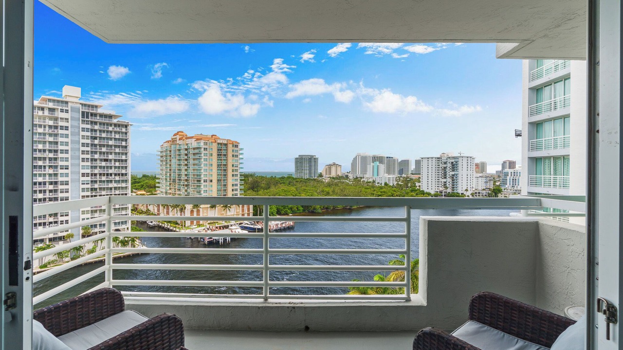 Photo of Patio Balcony in Lake Ridge