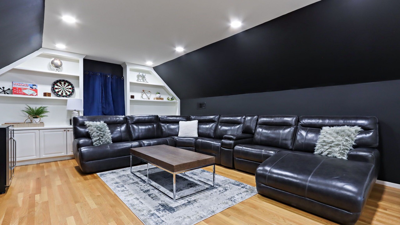 Photo of Livingroom in South Tuxedo Park