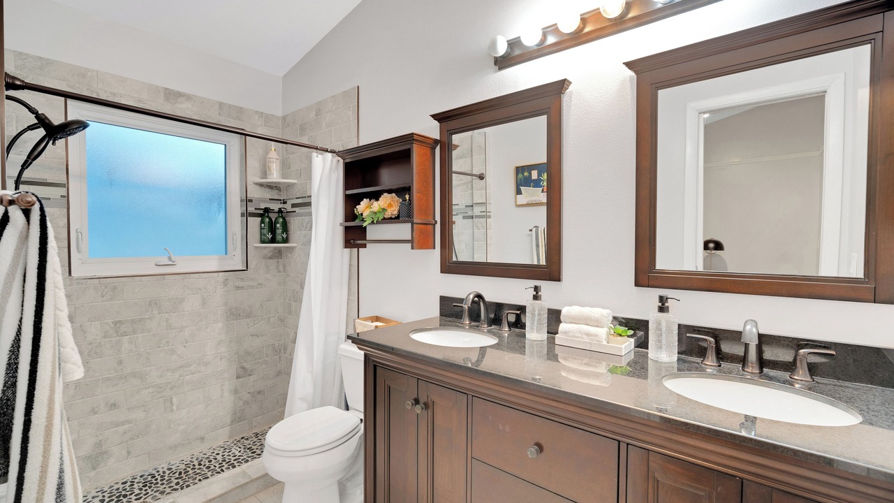 Photo of Bathroom in Boyette Springs