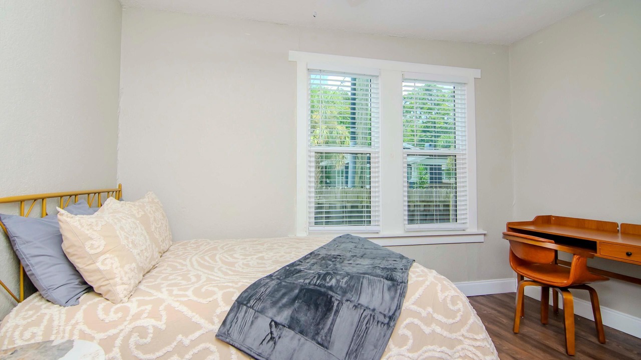 Photo of Bedroom in Tampa Heights