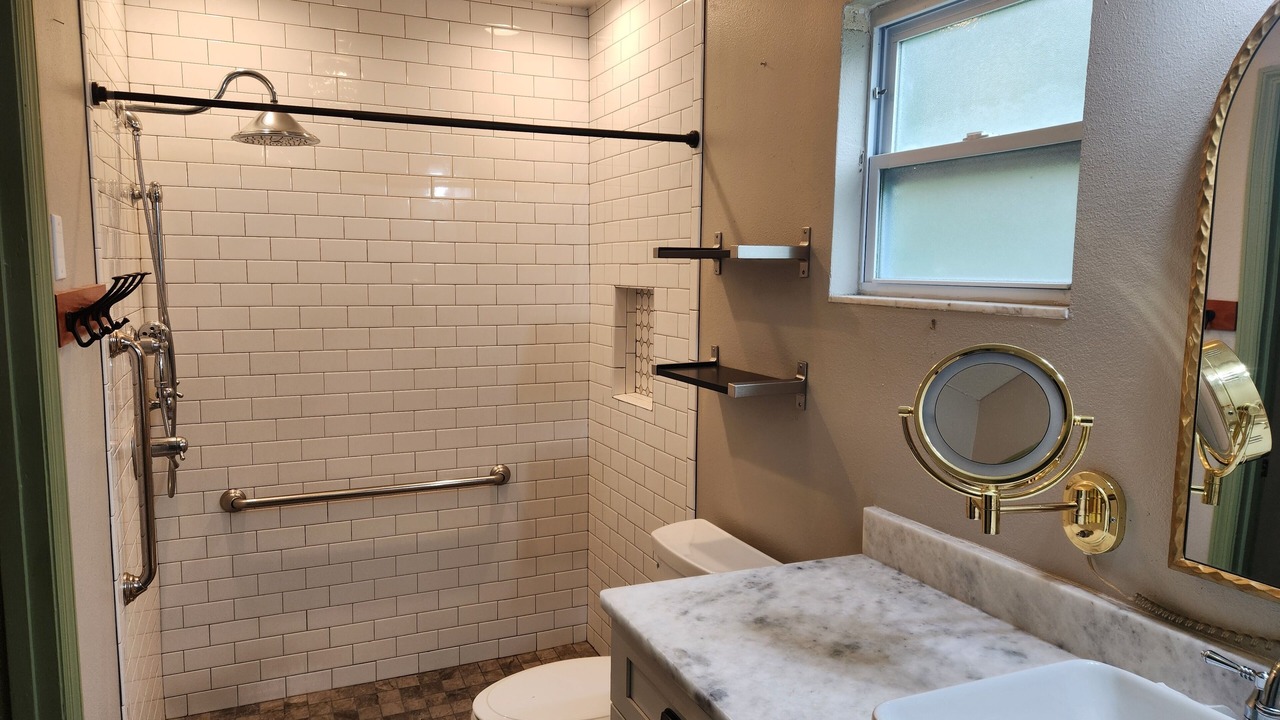Photo of Bathroom in Kissimmee
