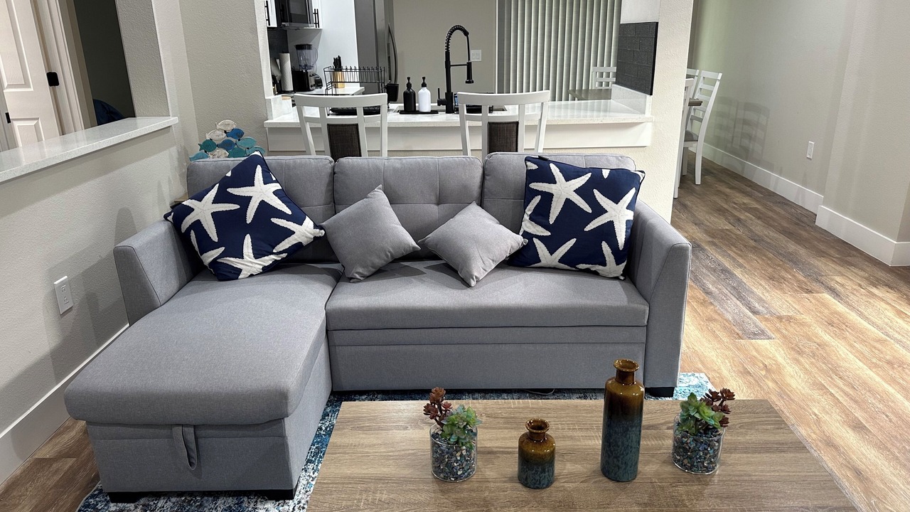 Photo of Livingroom in Seffner Community Alliance