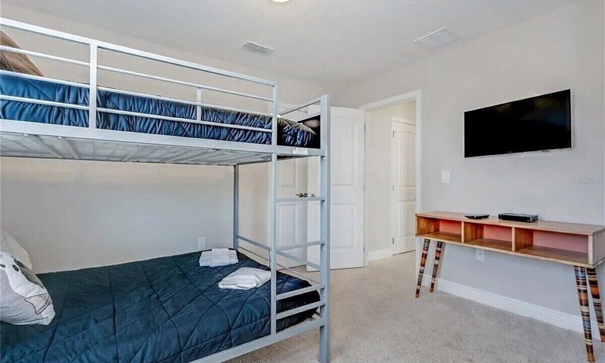 Photo of Bedroom in Sunridge Woods