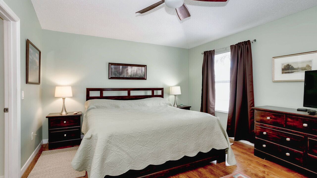 Photo of Bedroom in Duval