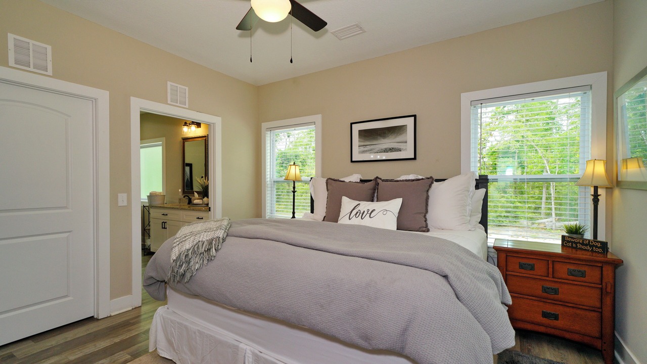 Photo of Bedroom in Jennings