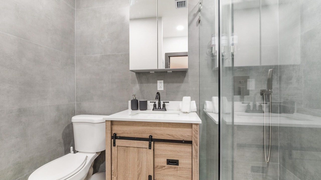 Photo of Bathroom in Ludlam