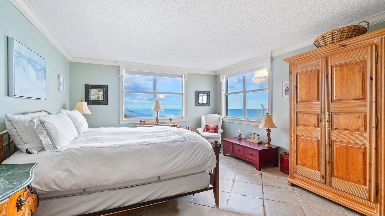 Photo of Bedroom in Palm Beach