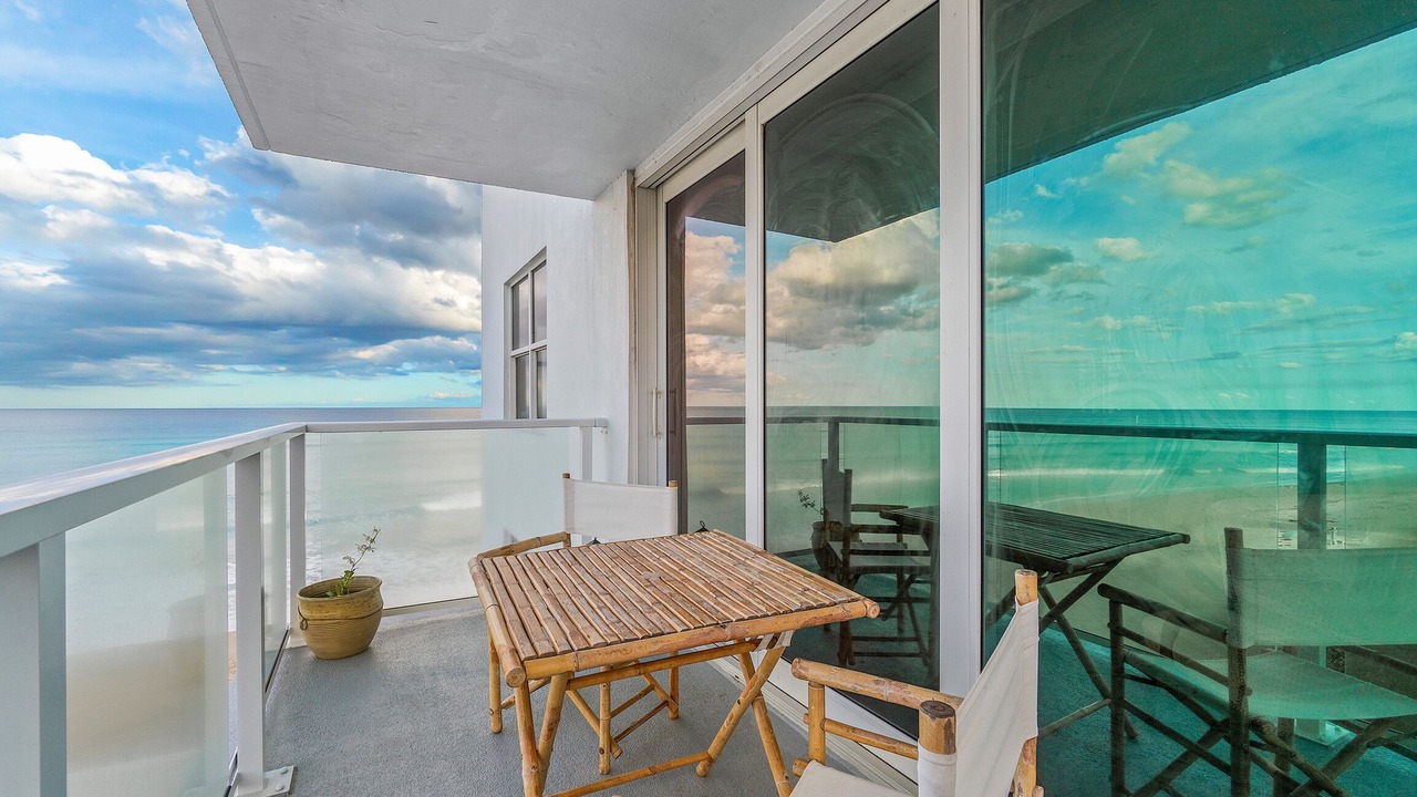 Photo of Outdoor in Palm Beach