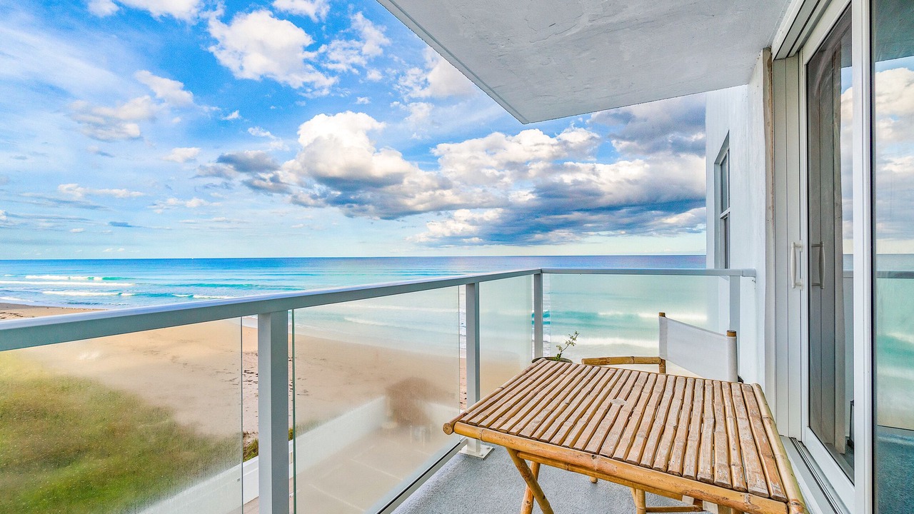Photo of Outdoor in Palm Beach