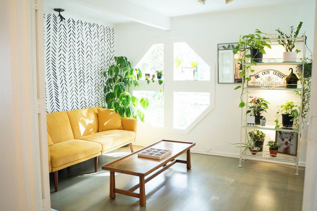 Photo of Livingroom in Brooksville