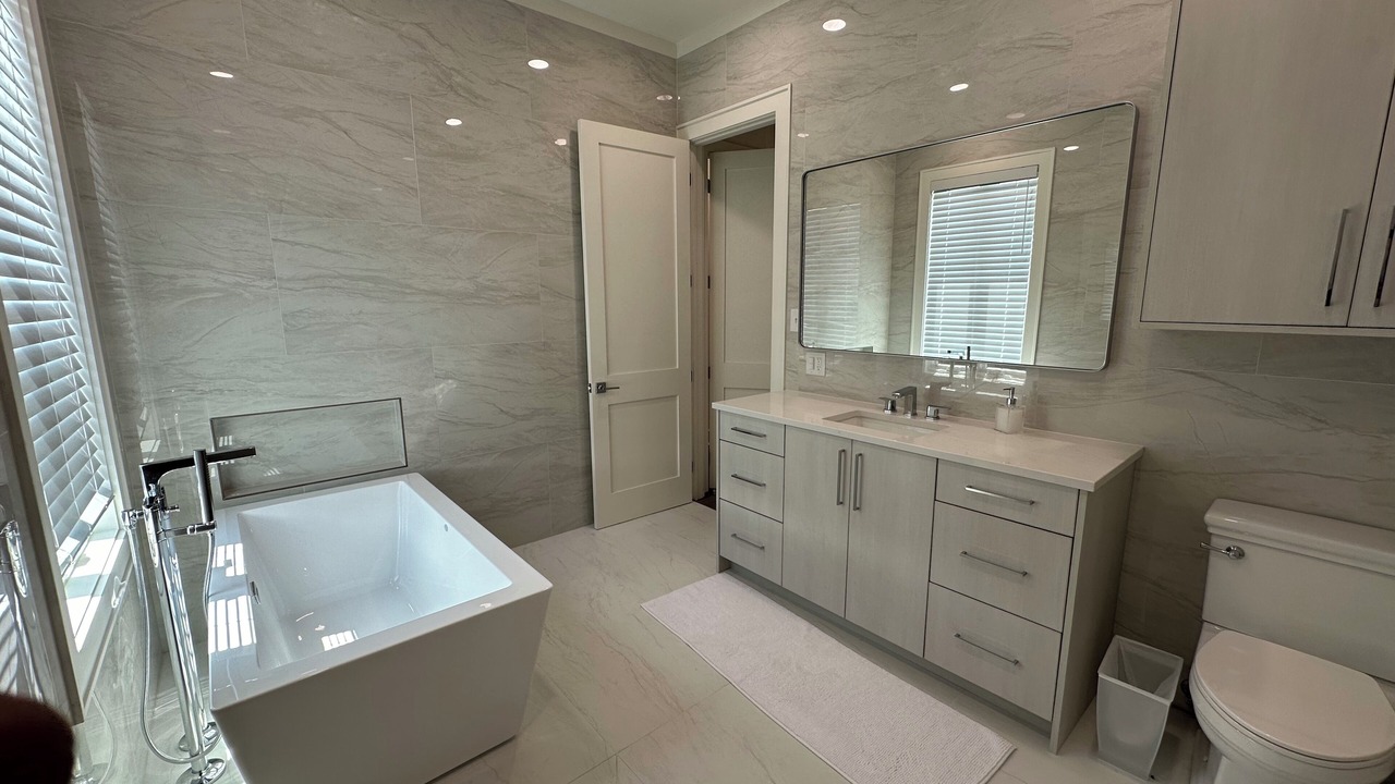 Photo of Bathroom in Miramar Beach