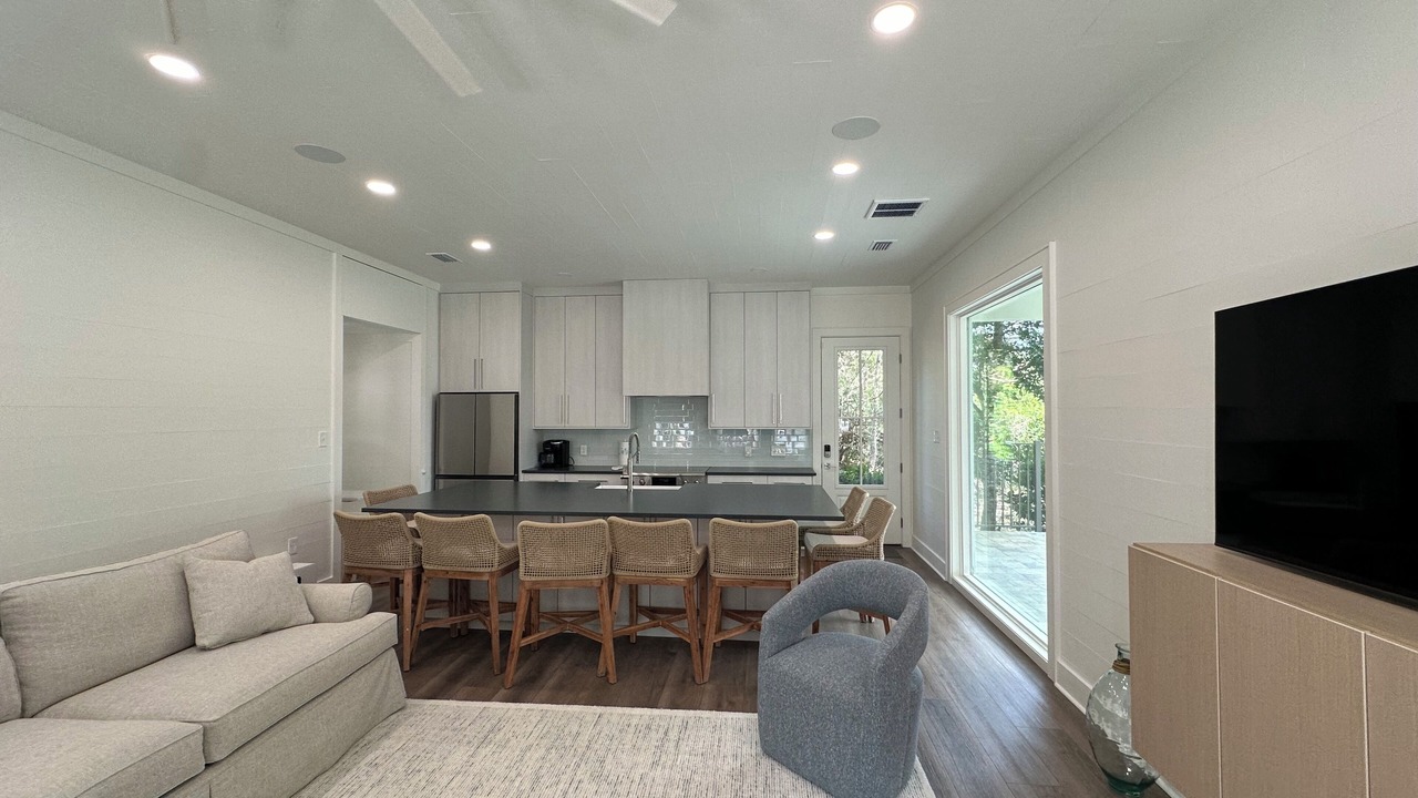 Photo of Livingroom in Miramar Beach