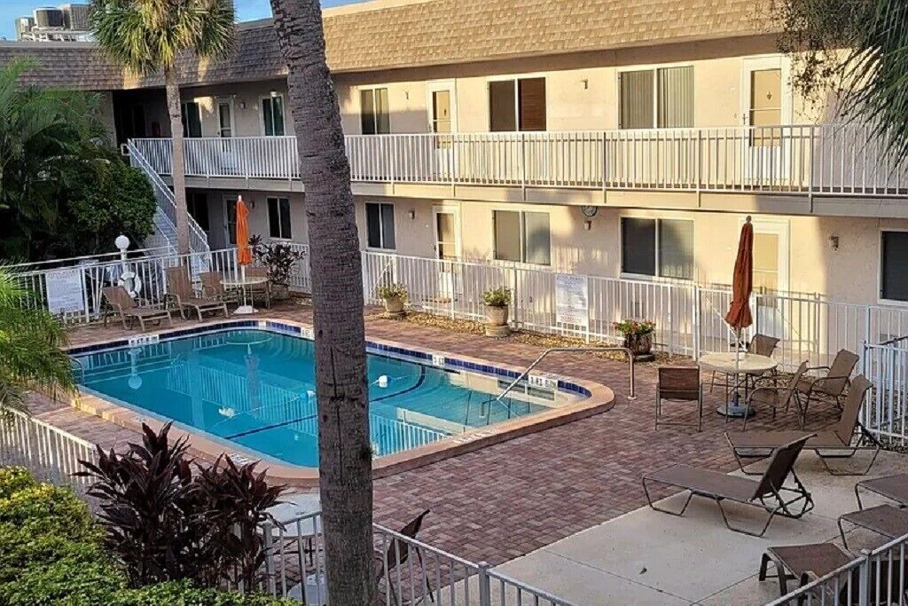 Photo of Outdoor in Golden Beach