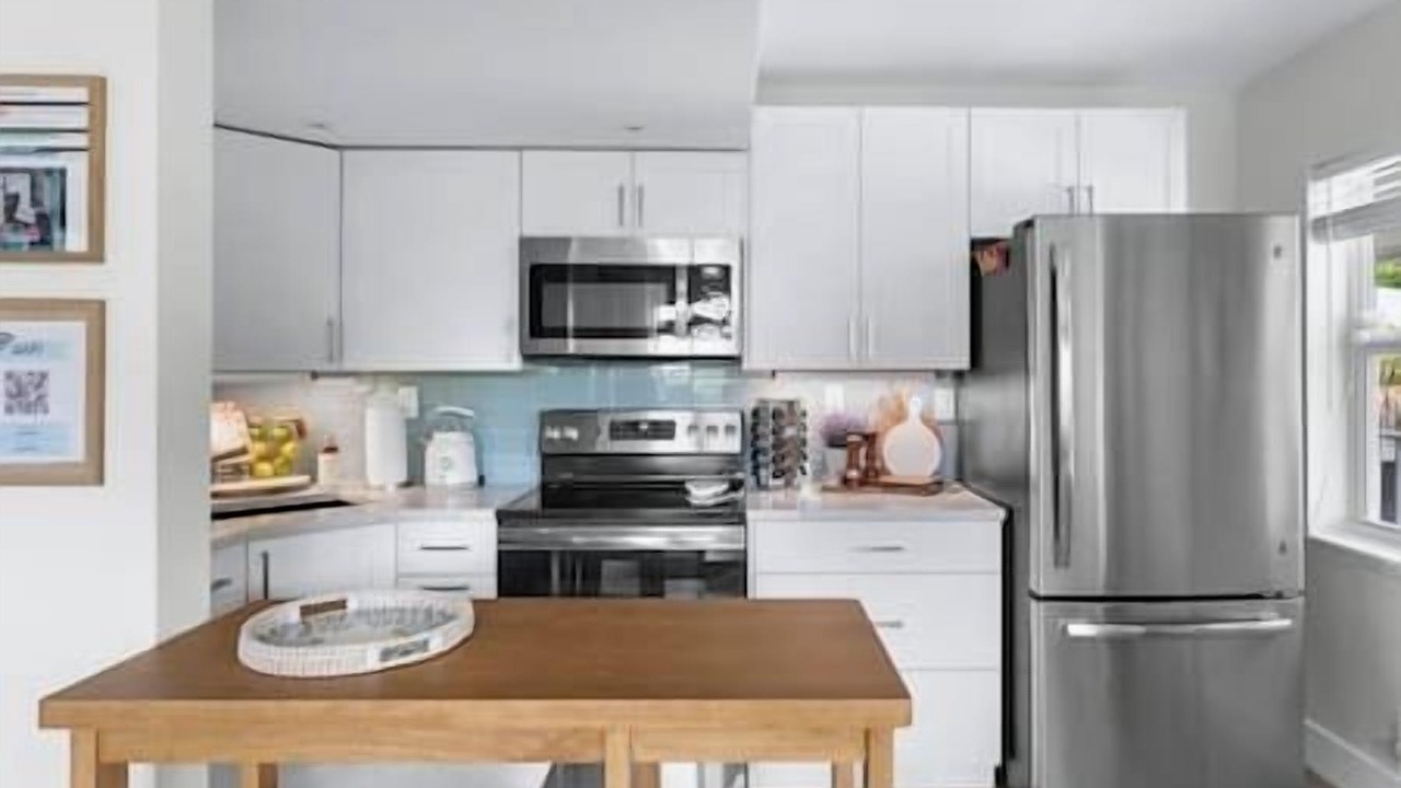Photo of Kitchen in Hendricks and Venice Isles