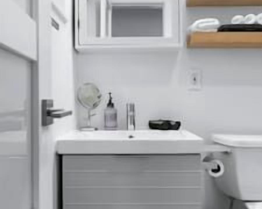 Photo of Bathroom in Hendricks and Venice Isles