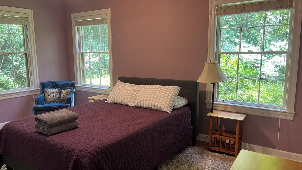 Photo of Bedroom in Tallahassee