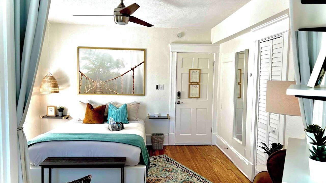 Photo of Bedroom in Riverside