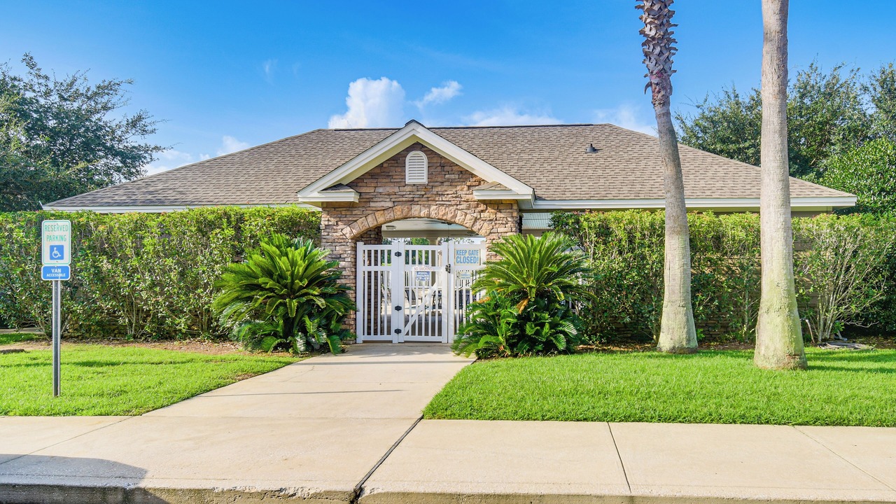 Photo of Outdoor in Foley