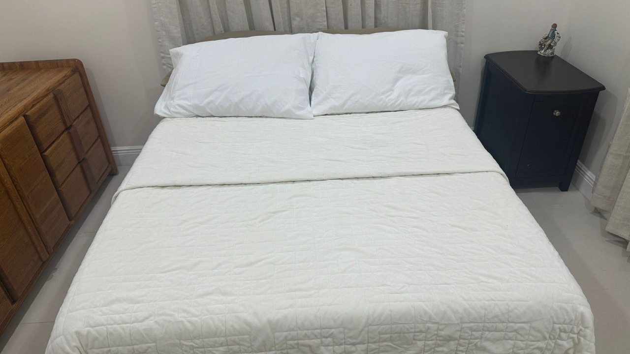 Photo of Bedroom in Lauderhill