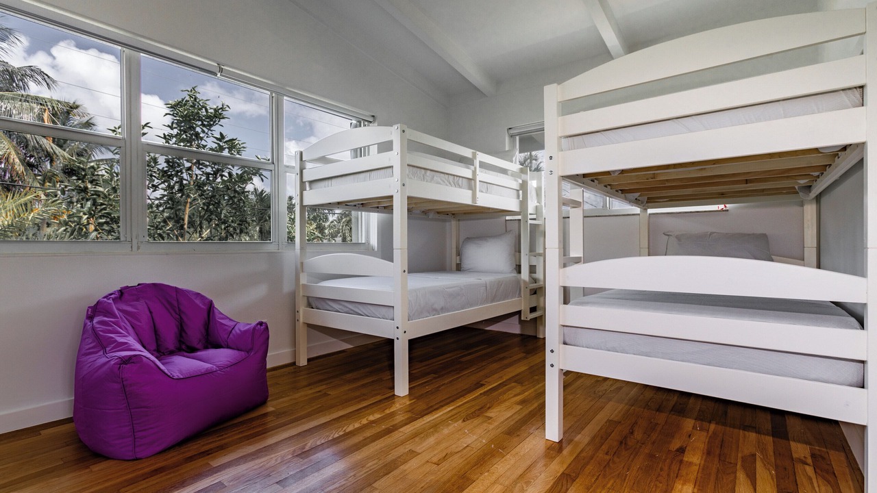 Photo of Bedroom in Lauderdale Isles