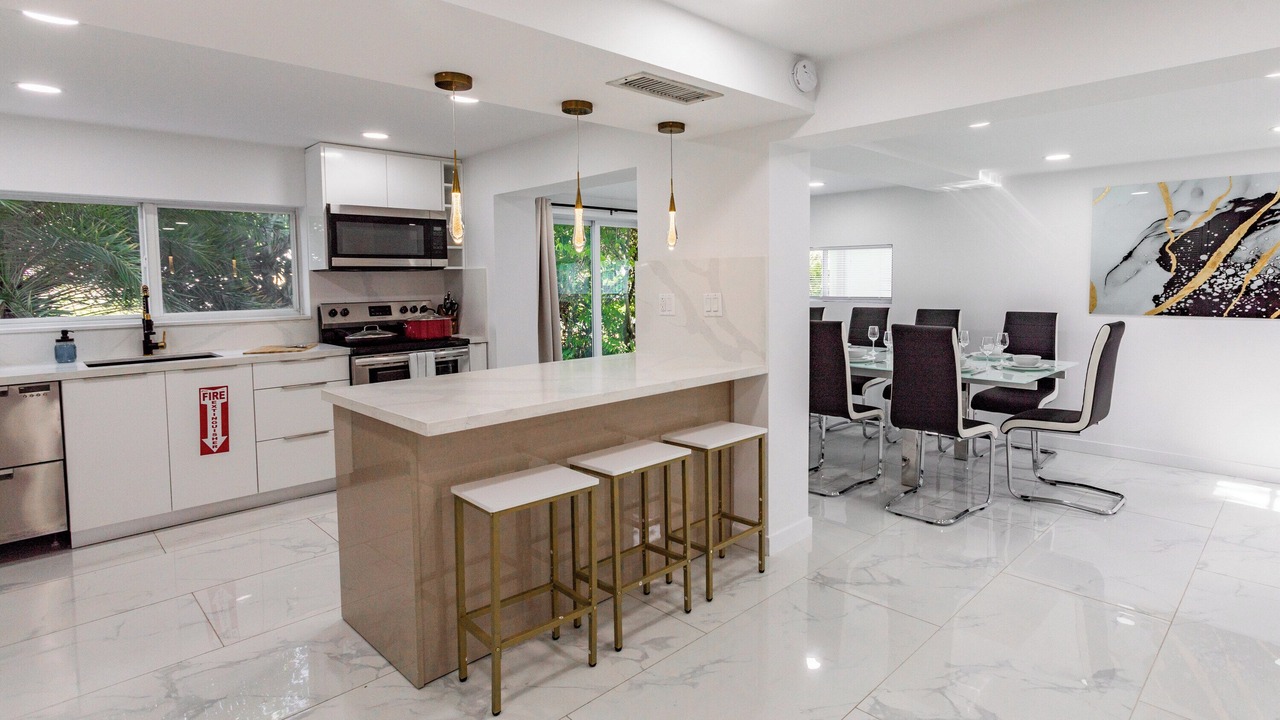 Photo of Kitchen in Lauderdale Isles
