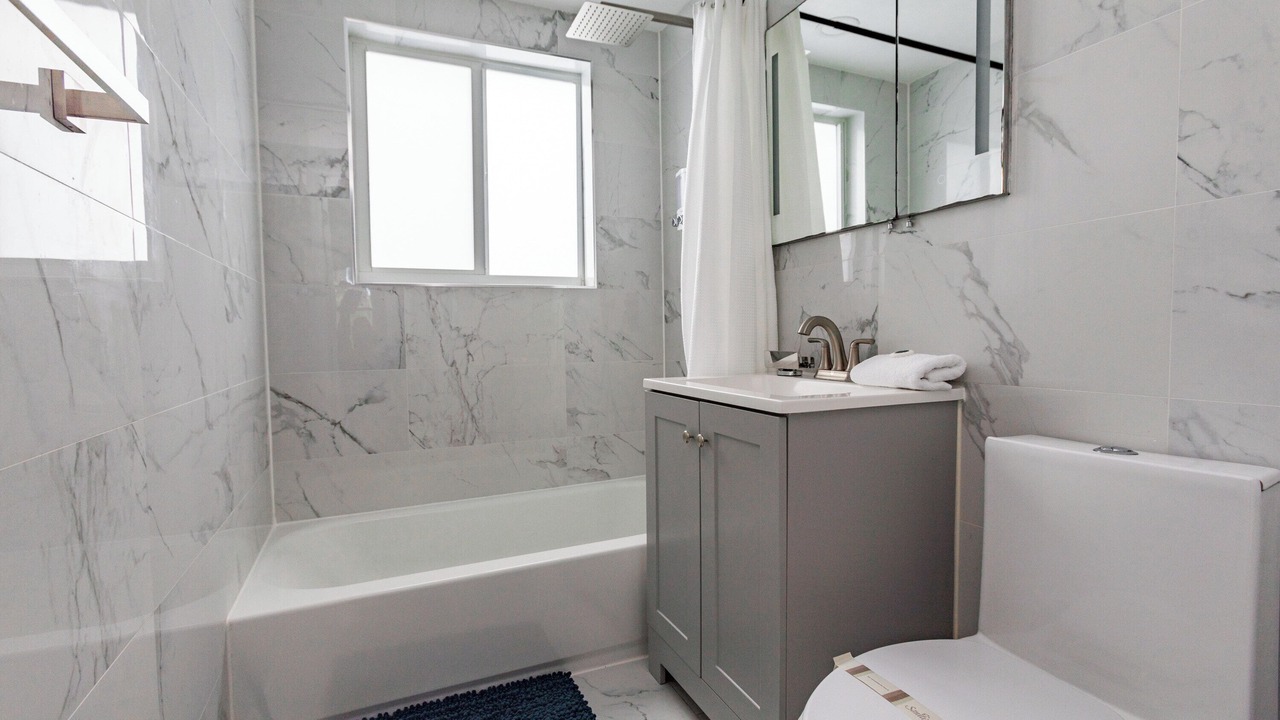 Photo of Bathroom in Lauderdale Isles