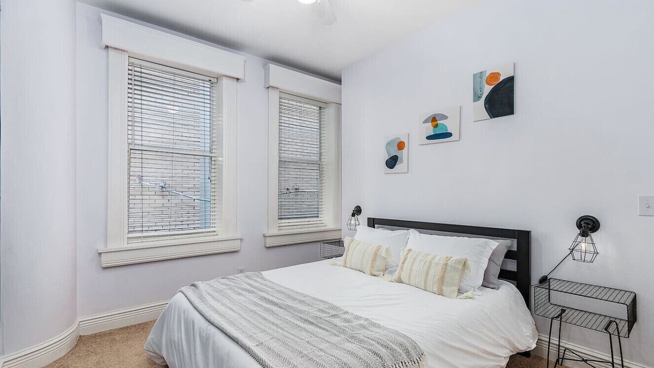Photo of Bedroom in Downtown Historic District