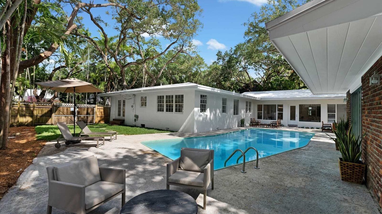 Photo of Others in Southwest Coconut Grove