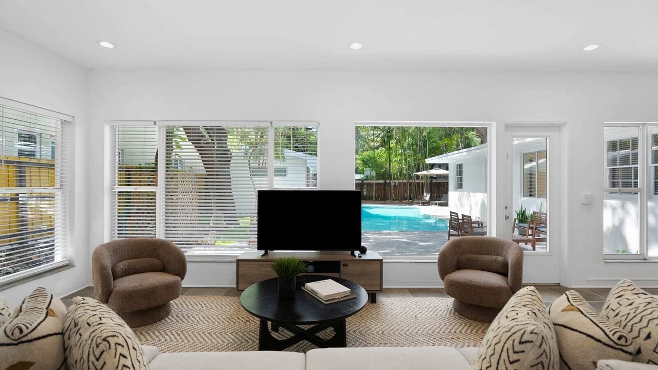 Photo of Bedroom in Southwest Coconut Grove