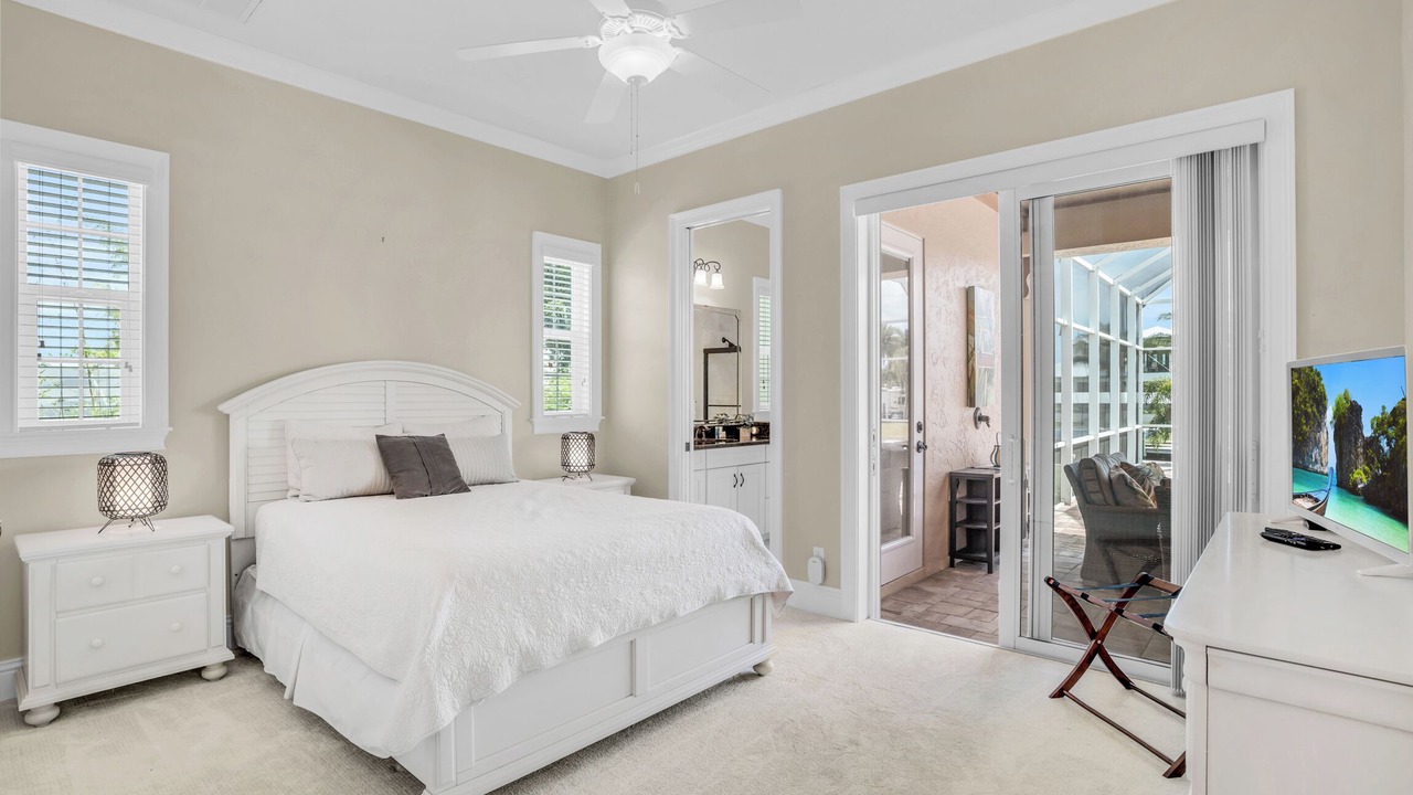 Photo of Bedroom in Lochmoor Waterway Estates