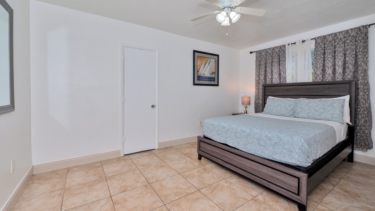 Photo of Bedroom in Miramar