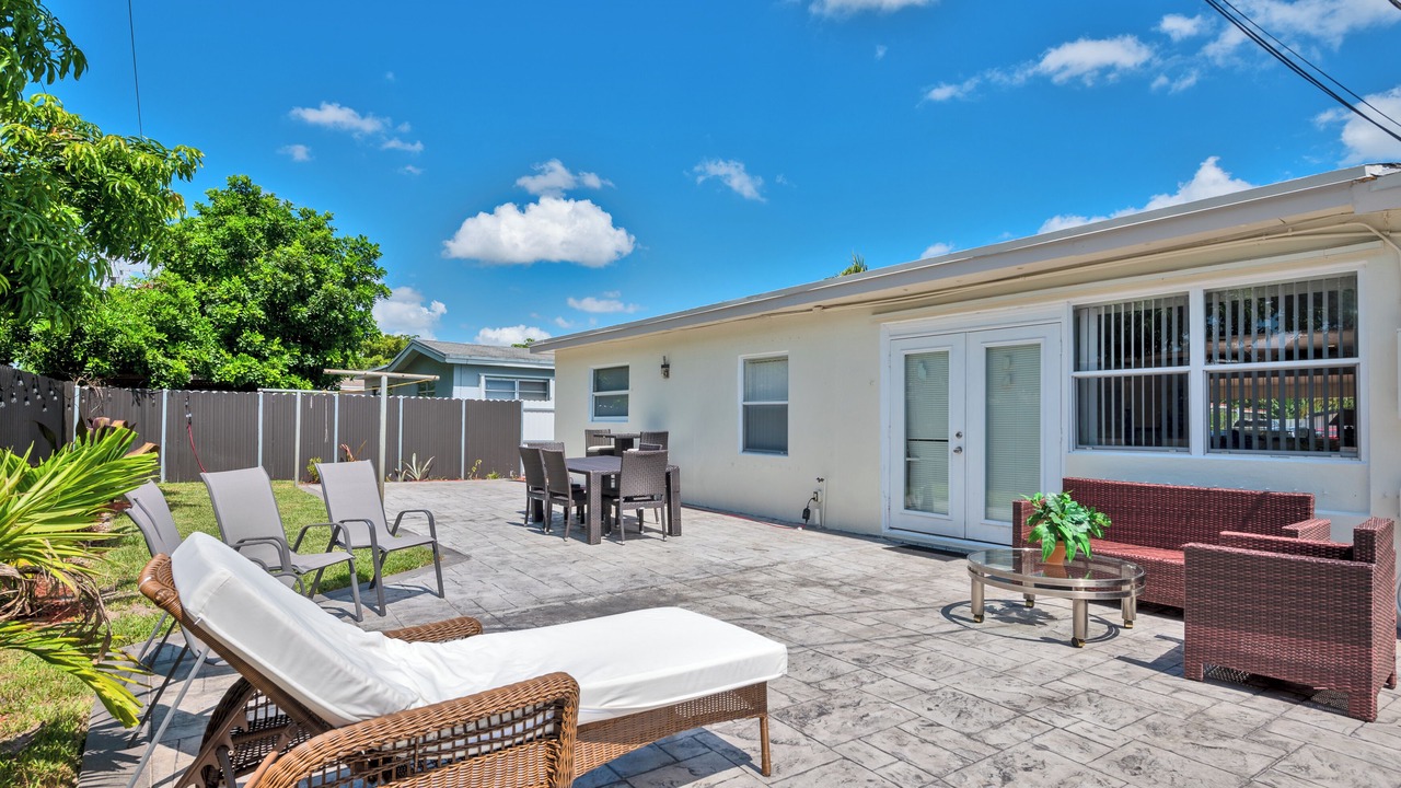 Photo of Outdoor in Miramar