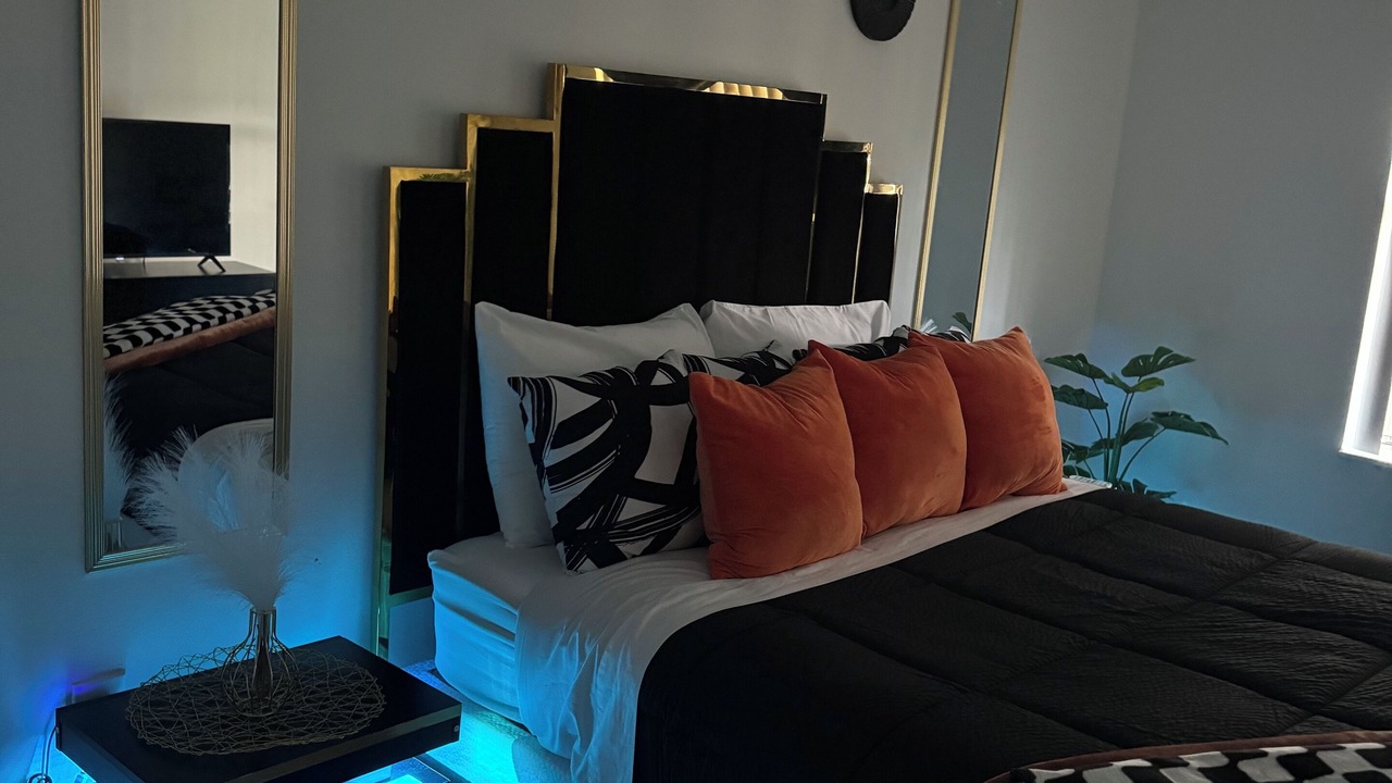Photo of Bedroom in North Lauderdale