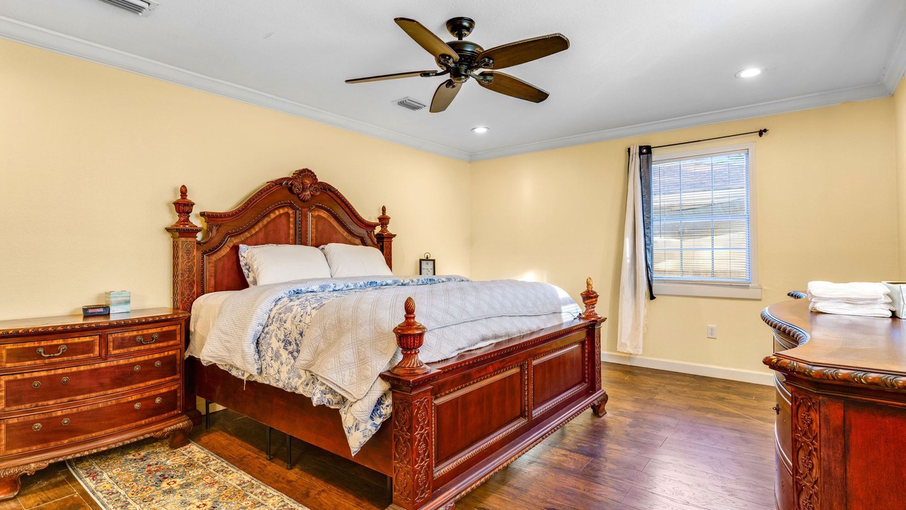Photo of Bedroom in Apalachicola